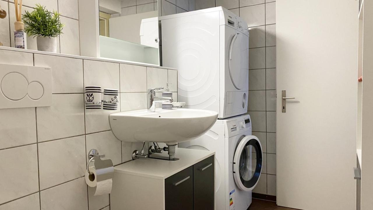 Holiday Apartments Falke برينز المظهر الخارجي الصورة